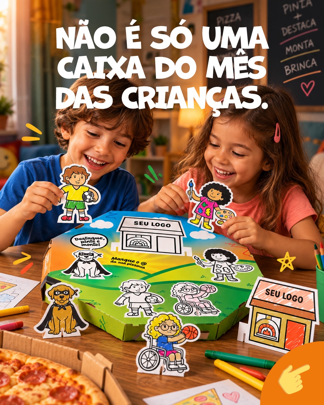Crianças brincando com os personagens da caixa